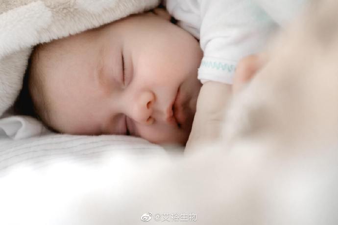 怎么培养宝宝自主入睡？